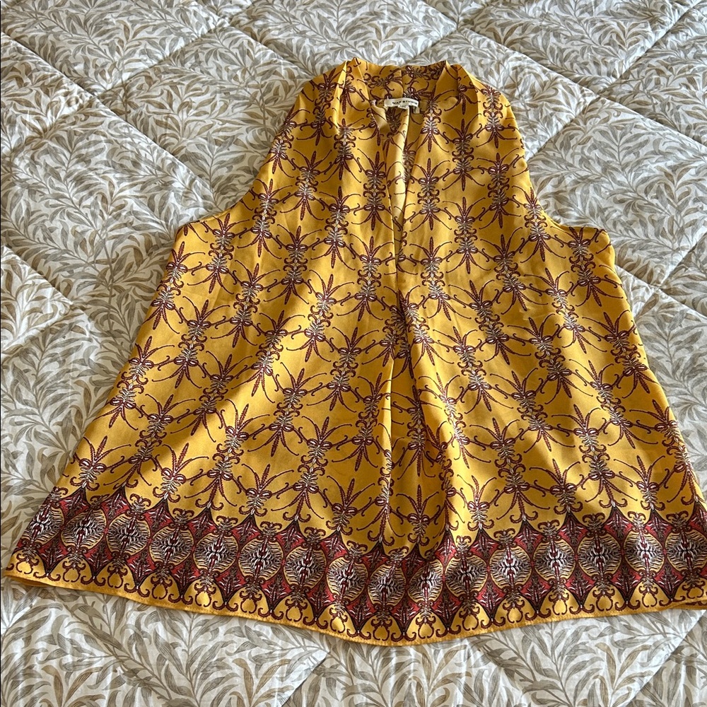 Max Studio Mustard Yellow Printed Sleeveless Top